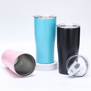 Bicchiere freddo in acciaio inossidabile da 20 once/30 once con cannuccia