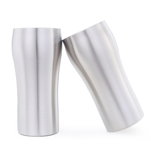 Bicchiere da birra personalizzato in acciaio inossidabile con isolamento sotto vuoto da 430 ml