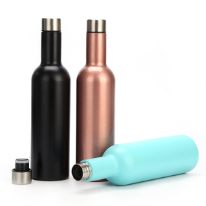 Simpatico set regalo con bottiglia d'acqua da 500 ml e 750 ml